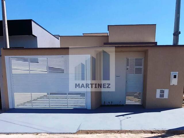 #1477 - Casa na cidade para Venda em Hortolândia - SP