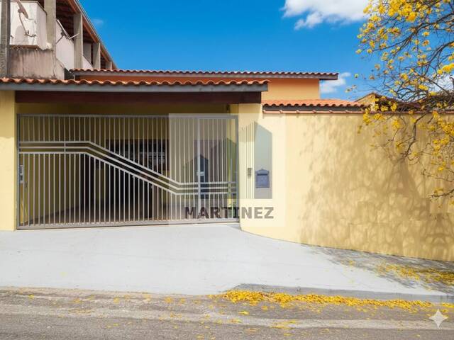 #1479 - Casa na cidade para Venda em Itatiba - SP