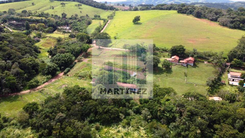 Sítio, 3 quartos, 900 m² - Foto 2