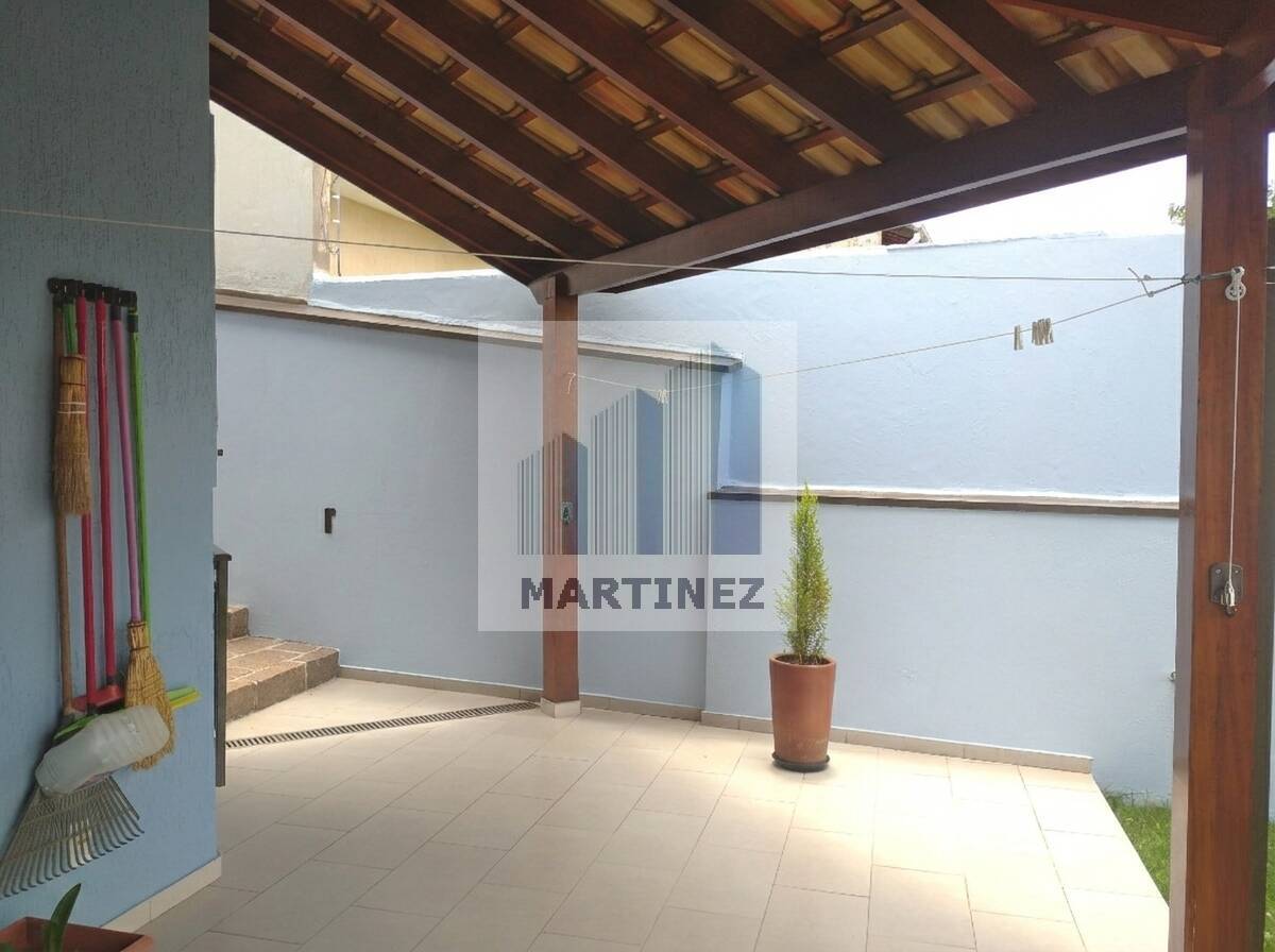 Casa, 3 quartos, 207 m² - Foto 35