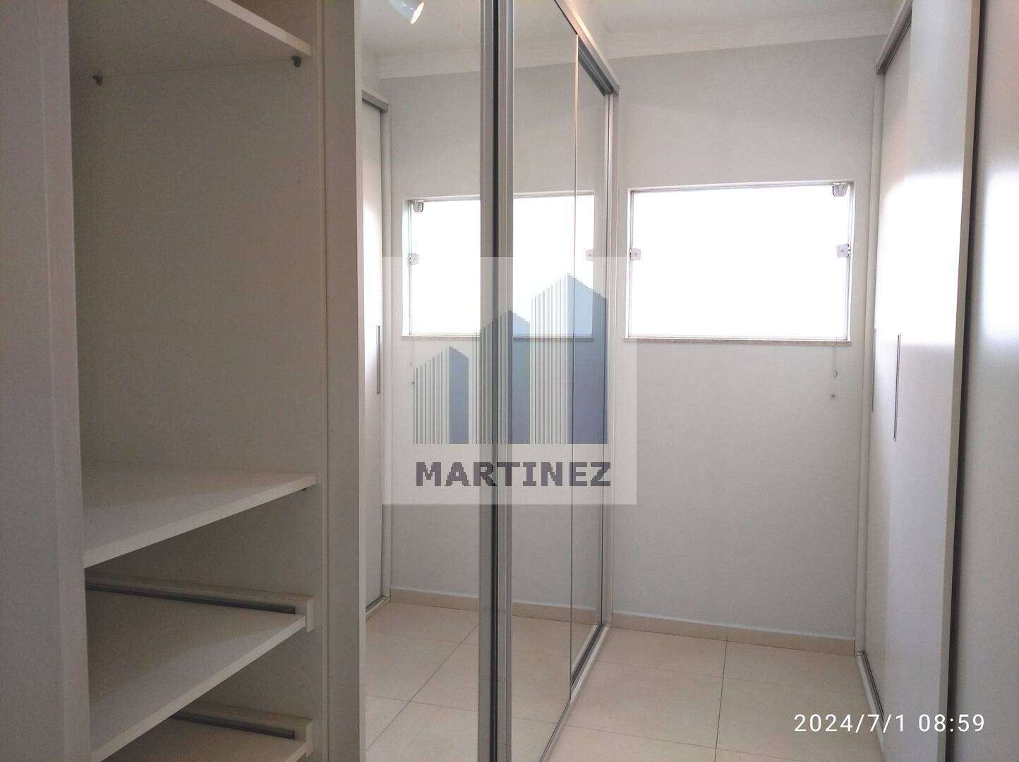 Casa, 4 quartos, 280 m² - Foto 31